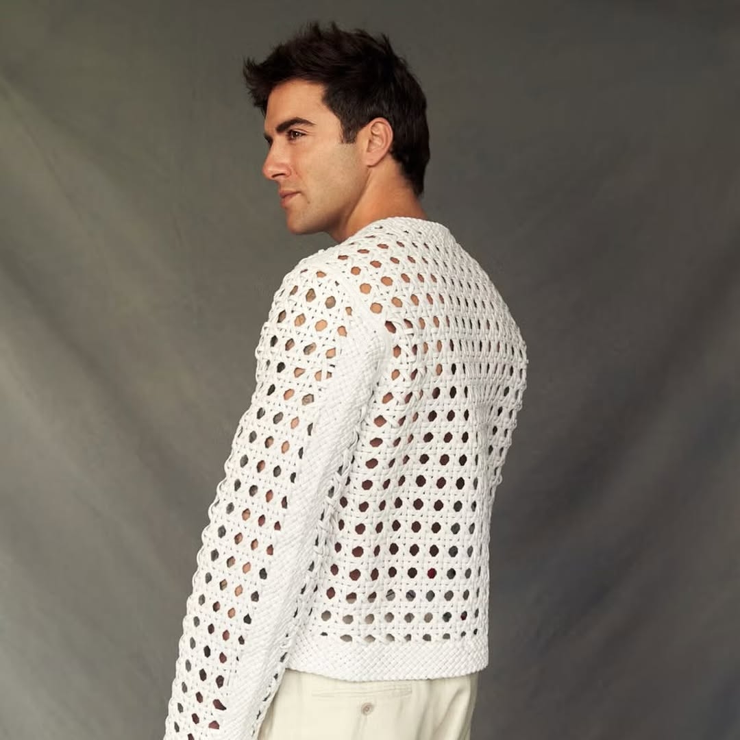 Entrevista a &Aacute;lvaro De Luna: "Cuando empec&eacute;, cantaba con lentes de sol para poder cerrar los ojos"