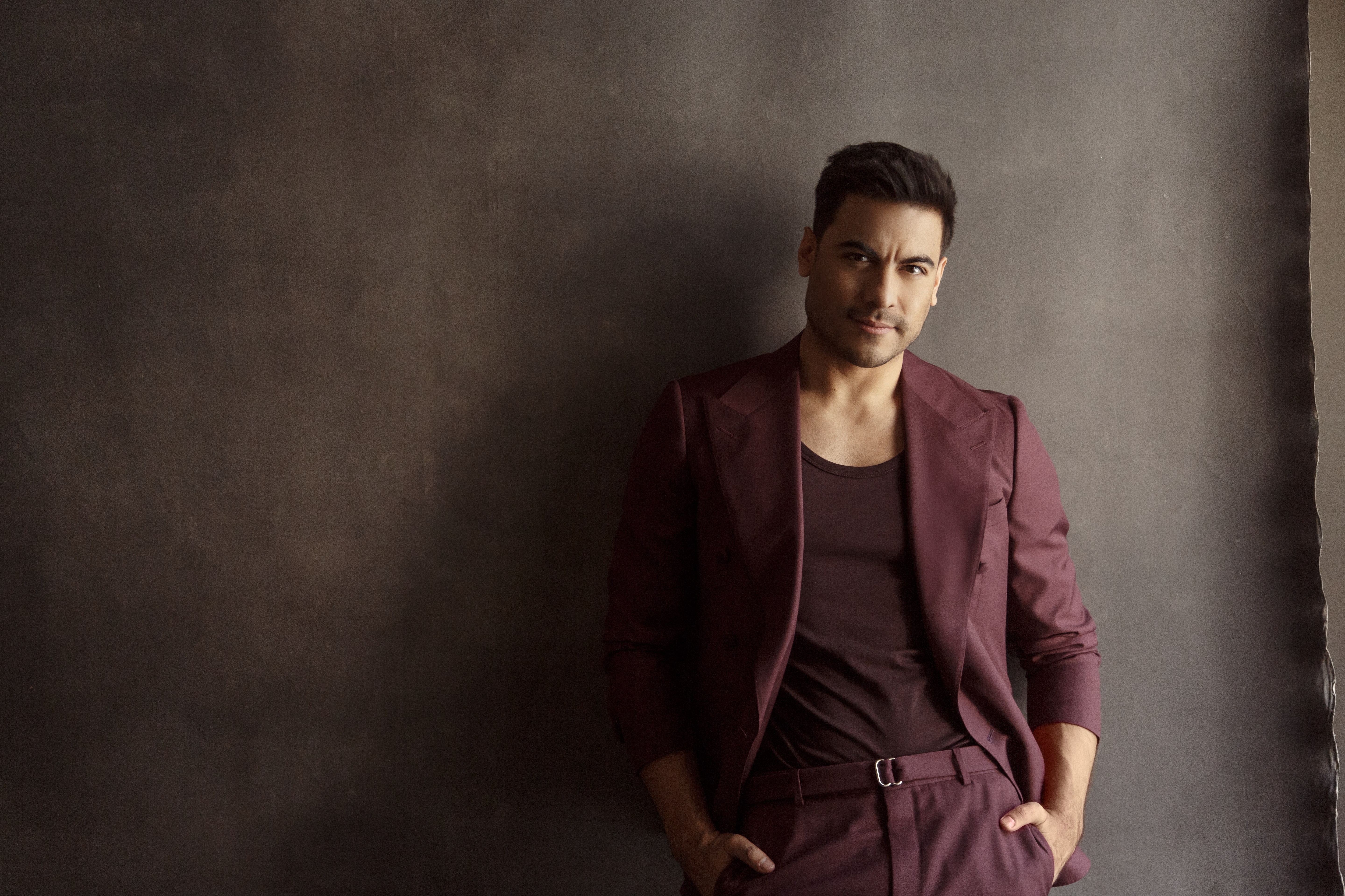 Carlos Rivera estrena su nuevo disco "&iquest;Qu&eacute; Significa El Amor?"