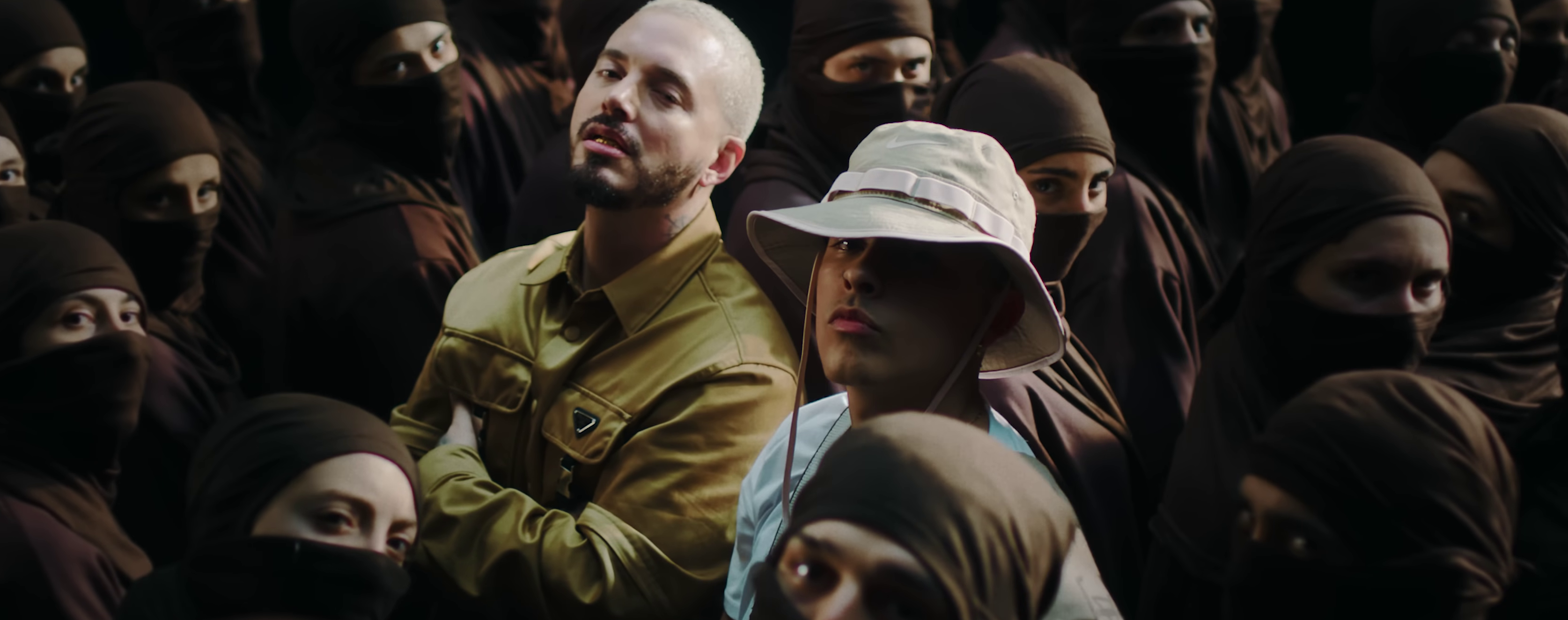 El inesperado encuentro de J Balvin y Trueno en Suiza