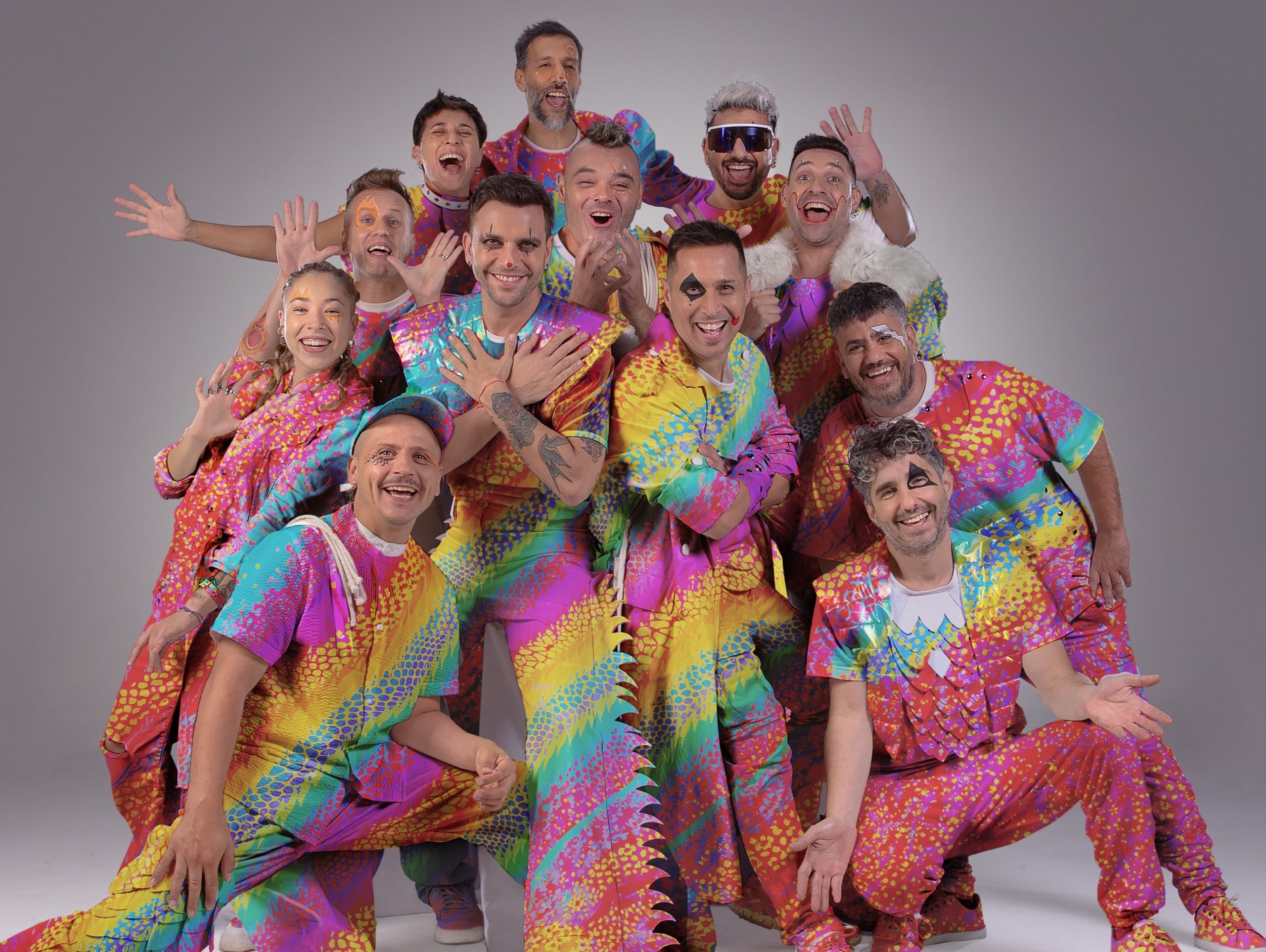 Los Caligaris presentan su nuevo show "MAQUILLAJE Y CANCI&Oacute;N" en Buenos Aires