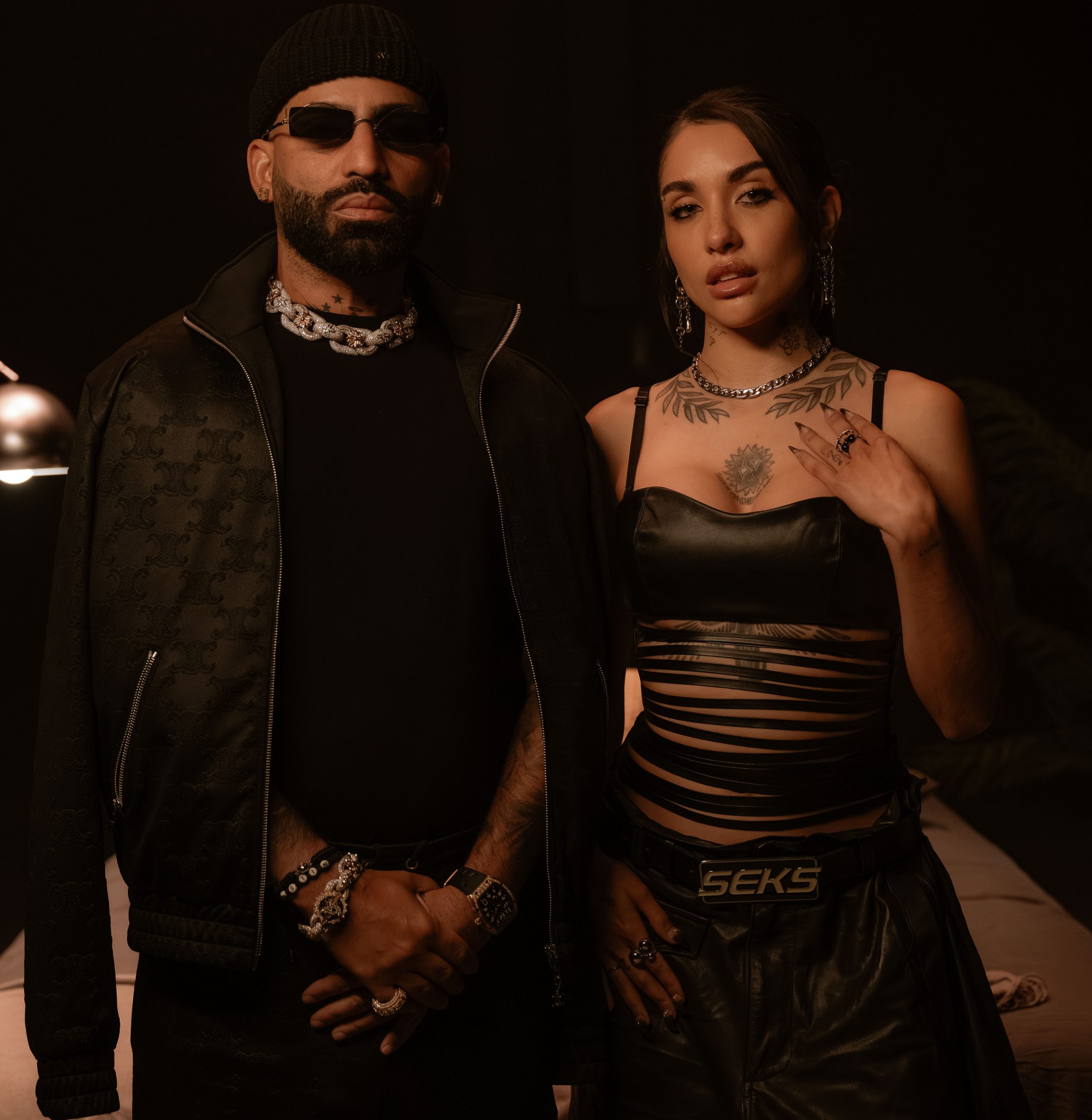 Arc&aacute;ngel y Mar&iacute;a Becerra estrenan el detr&aacute;s de escena de "5 PA LAS 12"