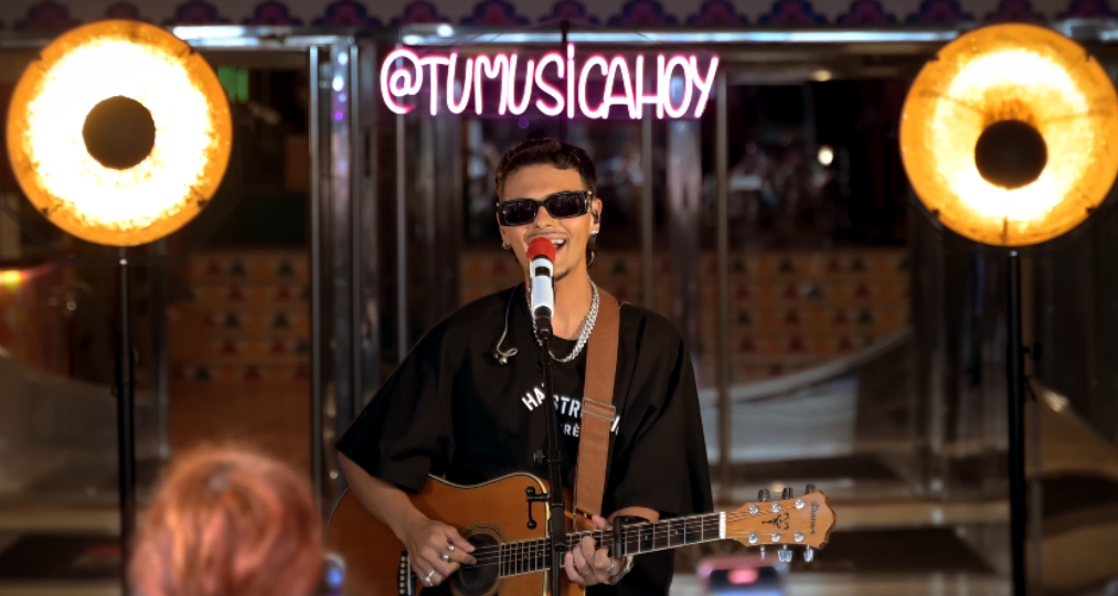 ESTACI&Oacute;N TMH: Abraham Mateo sorprende en la Gran V&iacute;a en Madrid