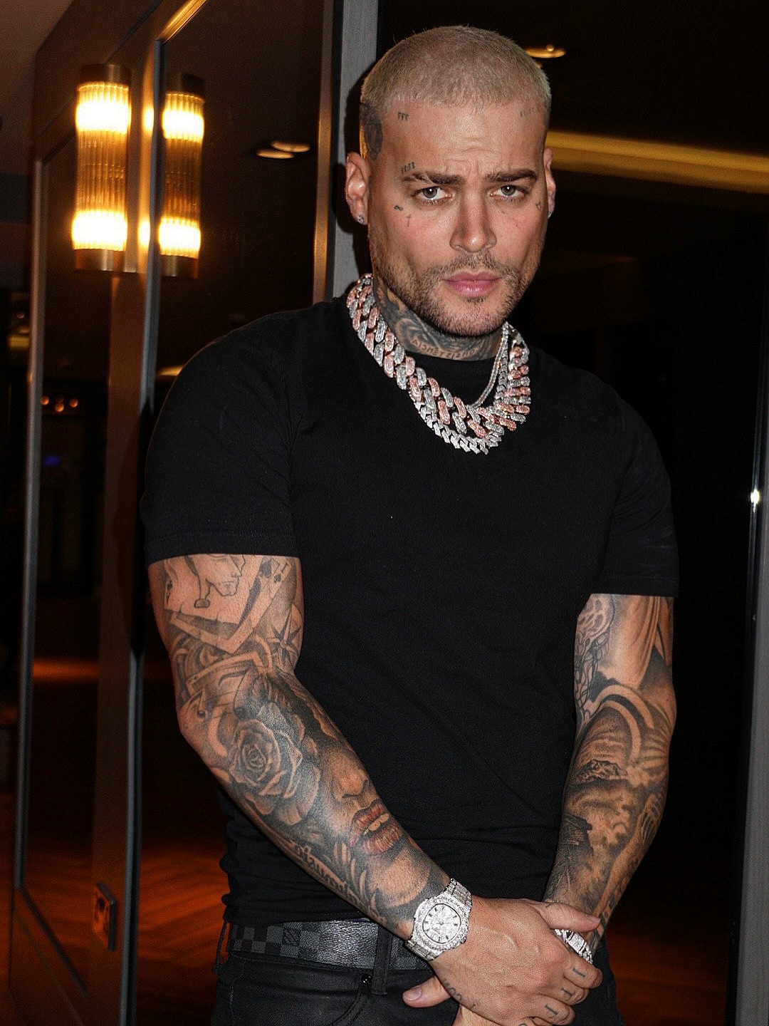 Entrevista a iZaak: "Cuando papi falleci&oacute; me cambi&oacute; la vida"