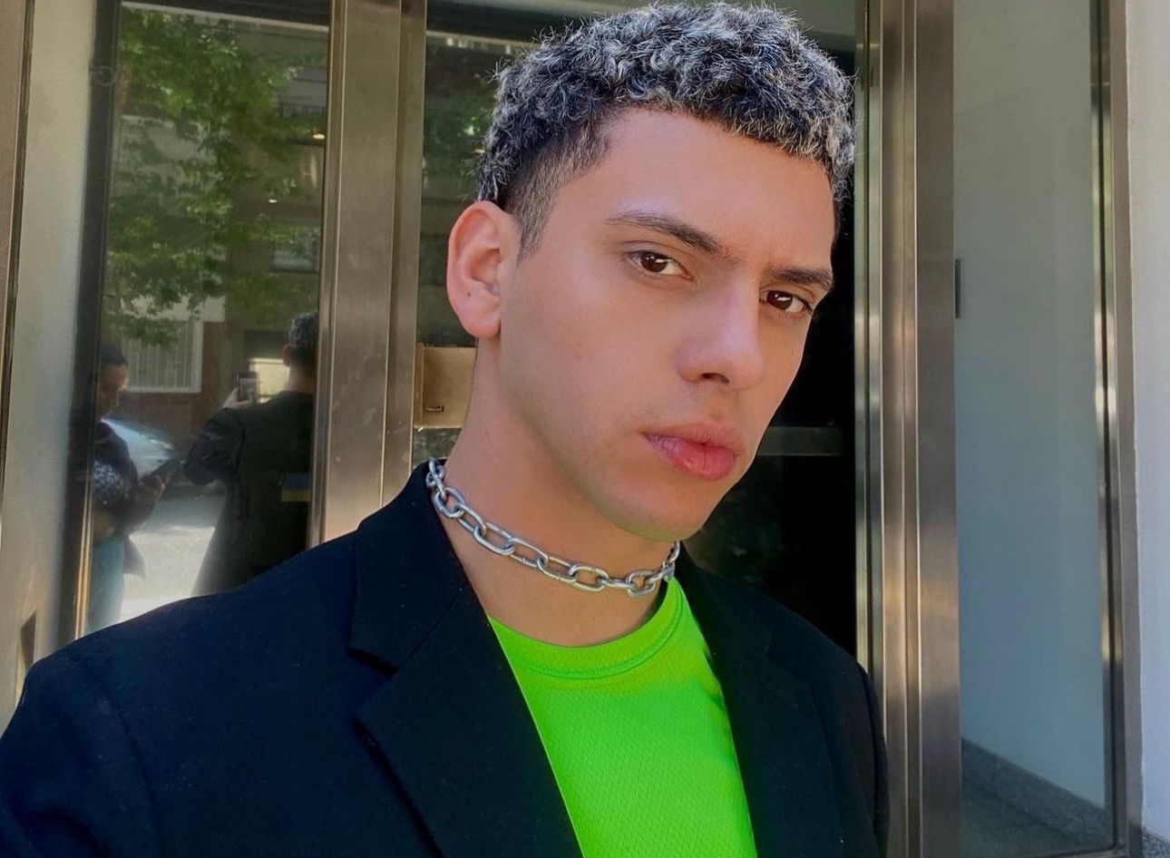 Entrevista a FANZUA: "El escenario es como un trance"