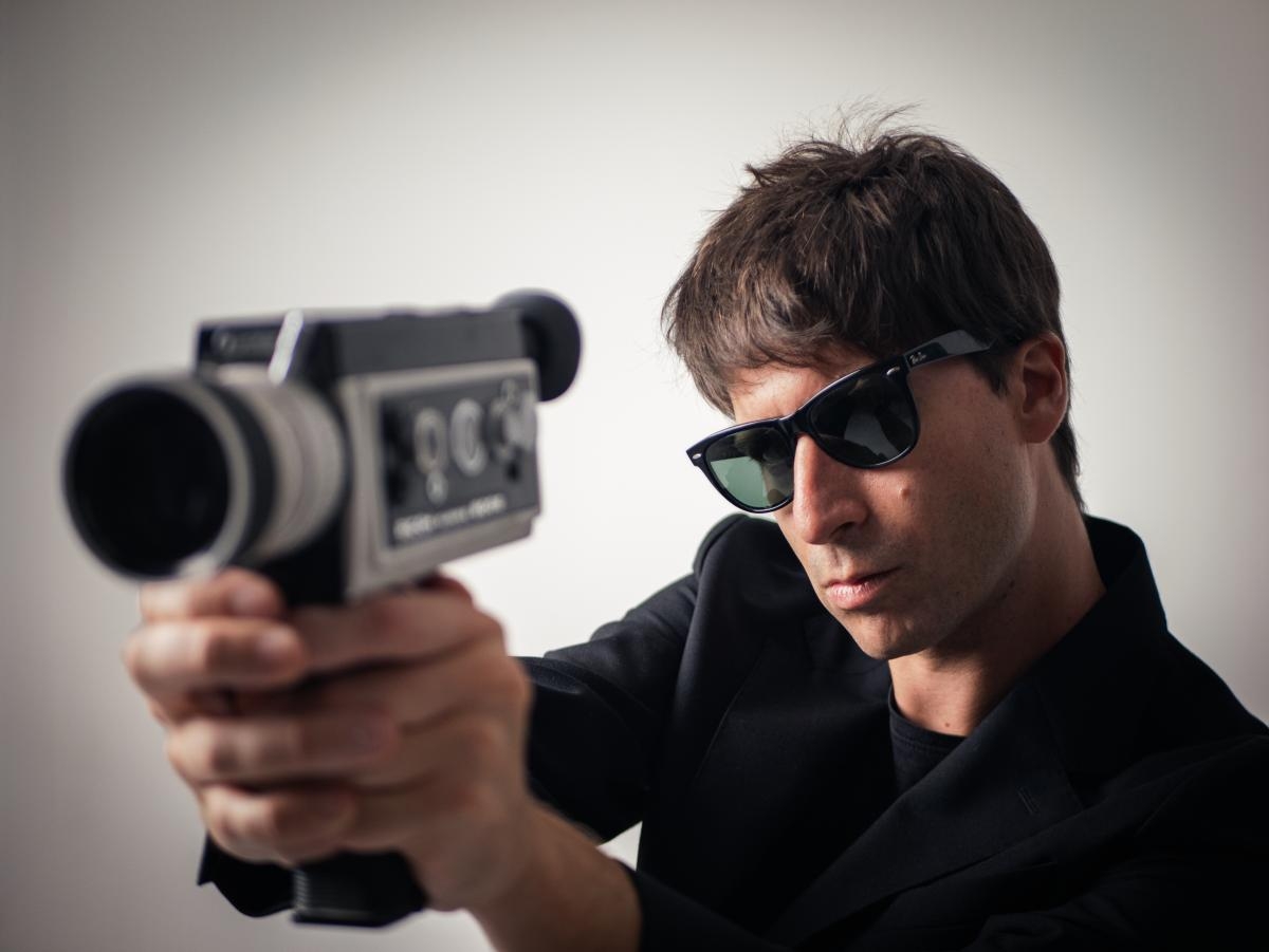 Hern&aacute;n Romero desembarca en Caf&eacute; Berl&iacute;n con "Al Club!"